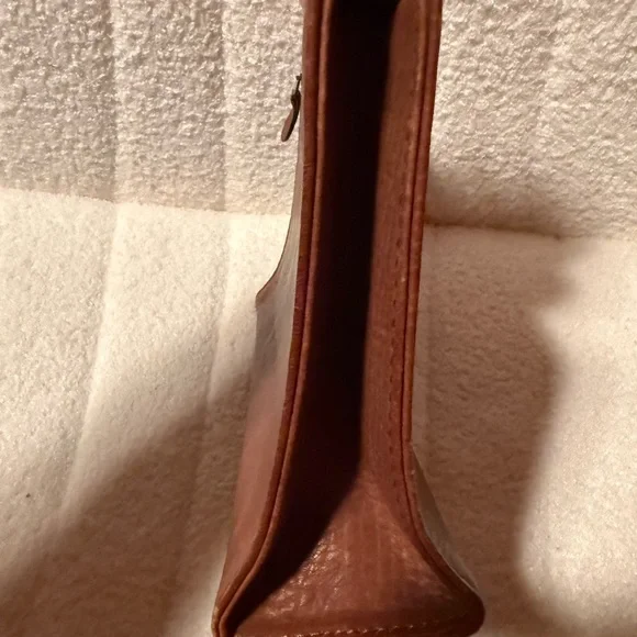 Valentino Garavani Brown Leather Clutch - Picture 15 of 15